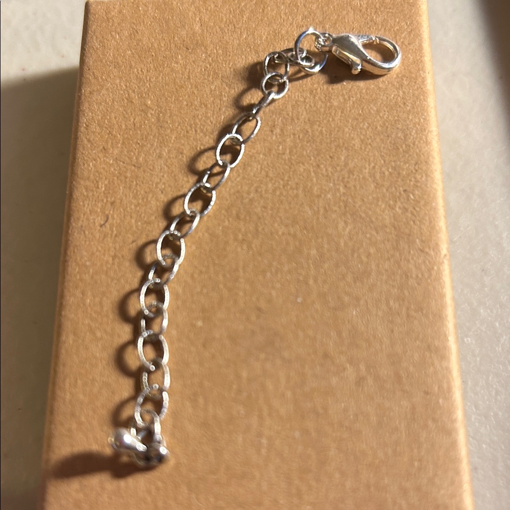 Elegant Silver Chain Bracelet 10$